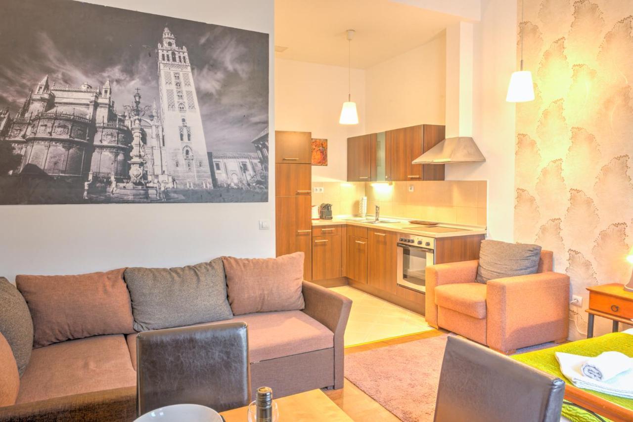Central Capital Apartments Budapešť Exteriér fotografie