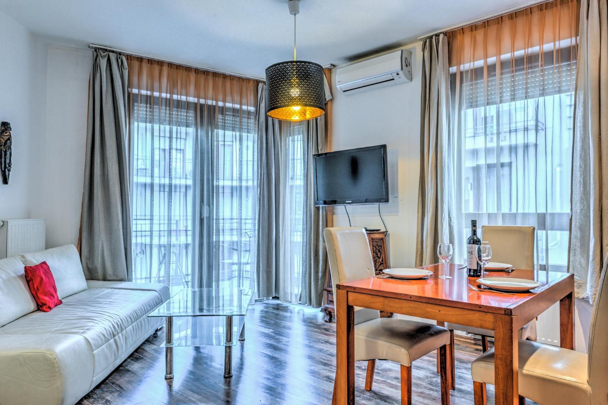 Central Capital Apartments Budapešť Exteriér fotografie